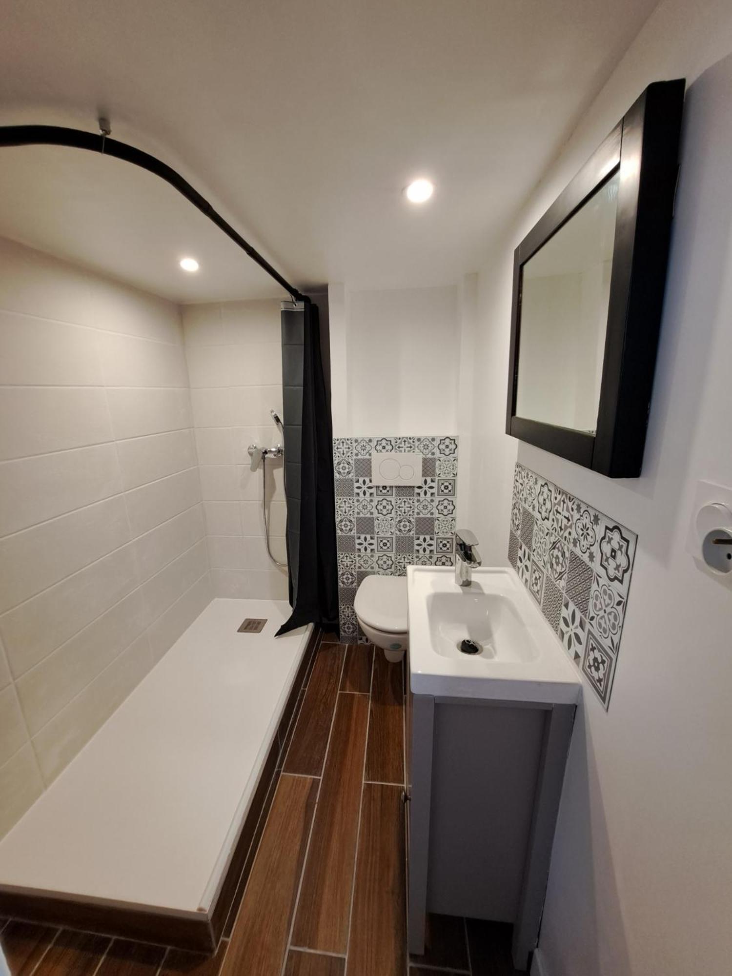Cosy Entierement Renove A Deux Pas De Lyon Apartment Fontaines-sur-Saone